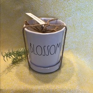 Rae Dunn BLOSSOM Flower Pot
